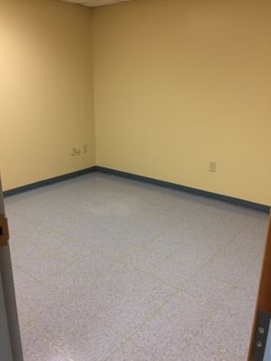 Move In Cleaning / Commercial Cleaning in Birmingham, AL
We also helped repaint a few rooms in the warehouse. (6)